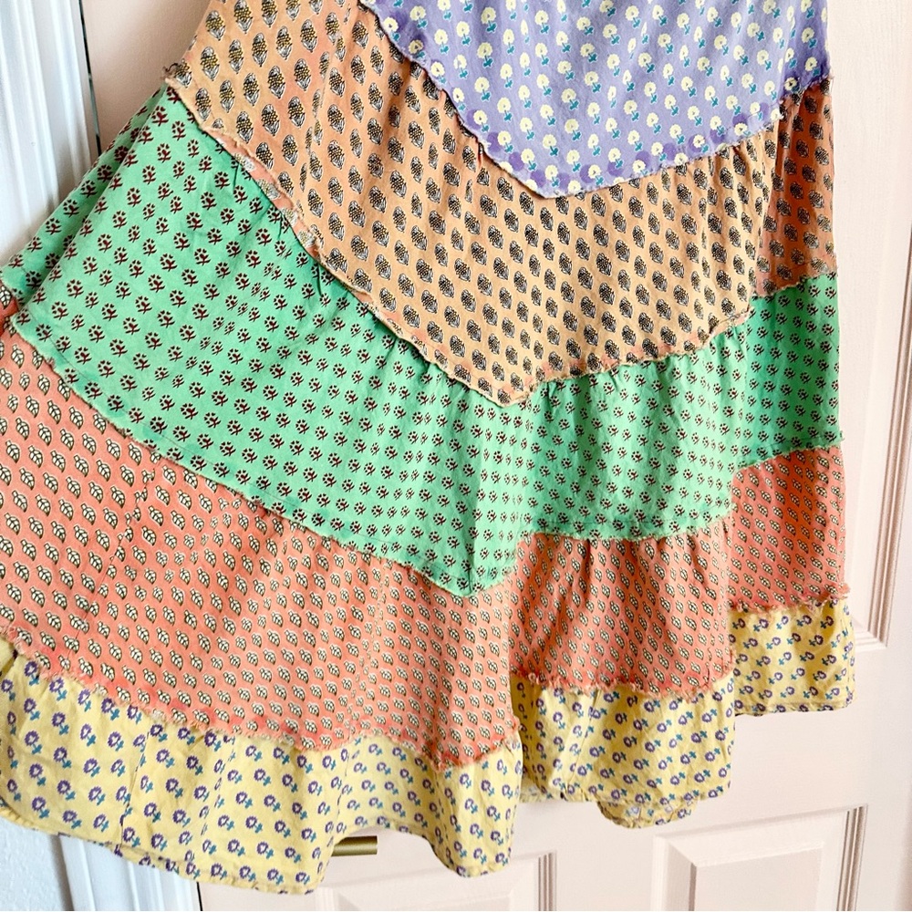 Multicolor Sacred threads skirt - Picture 2 of 4